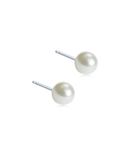 Load image into Gallery viewer, Natural Titanium White Pearl Earrings
