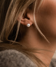 Load image into Gallery viewer, Natural Titanium White Pearl Earrings
